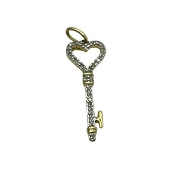 10K Yellow Gold Heart Diamond Key Pendant Charm (9435) - Picture 1 of 5